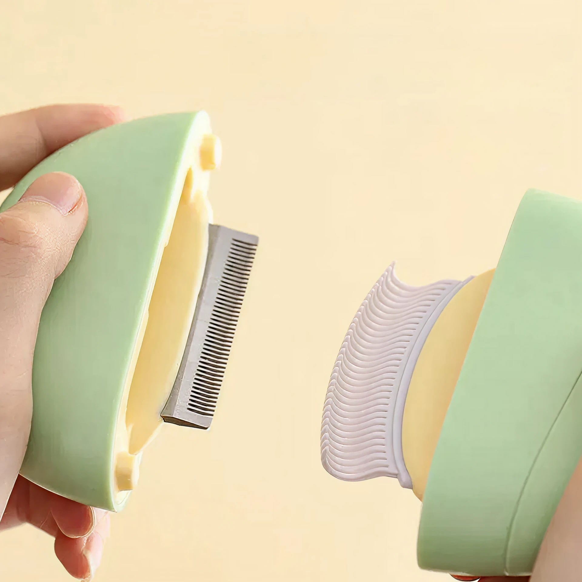 3-in-1 Poof Comb
